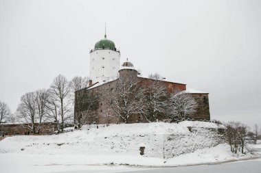 Rusya, Leningrad region, Vyborg, Ortaçağ Kalesi, kış adada. Olaf Kulesi