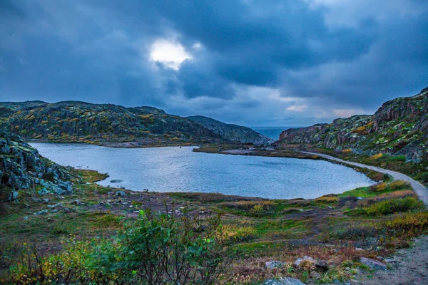 Ryska polarområdet, Kolahalvön, med utsikt över Barents hav Norra ishavet, Murmansk oblast Stockbild