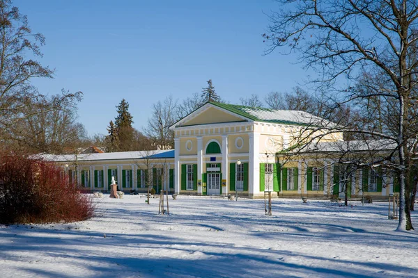 Колонади Мінеральної Води Джерела Невеликий Курортне Місто Frantiskovy Lazne Franzensbad — стокове фото