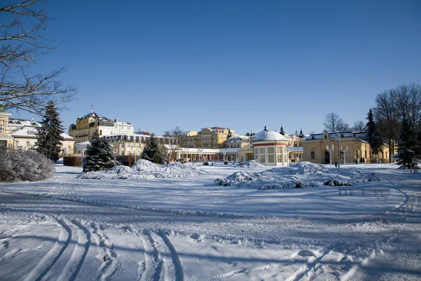 Kis Fürdőváros Központja Frantiskovy Lazne Franzensbad Cseh Köztársaság Nyugati Részén — Stock Fotó