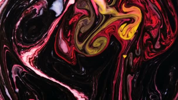 Psychedelische patronen overvloeien in abstracte vormen in wildwater — Stockvideo