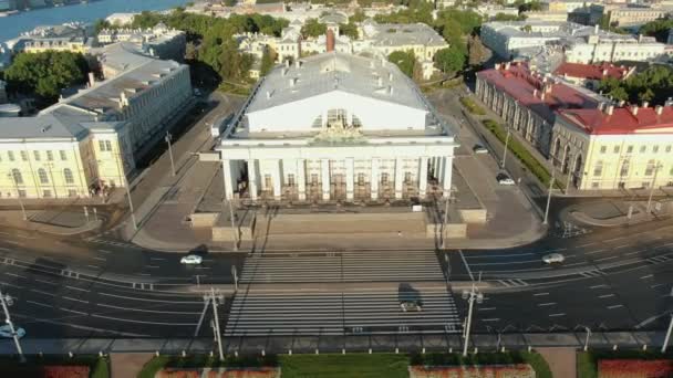 Resimli ünlü Saint Petersburg dönüm noktası hava görünümü — Stok video