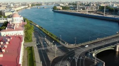 ilham verici mimarisi ile pitoresk sonsuz şehir parçaları