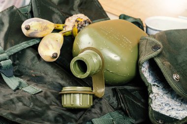 bir boş askeri su kantin, askeri su şişesi