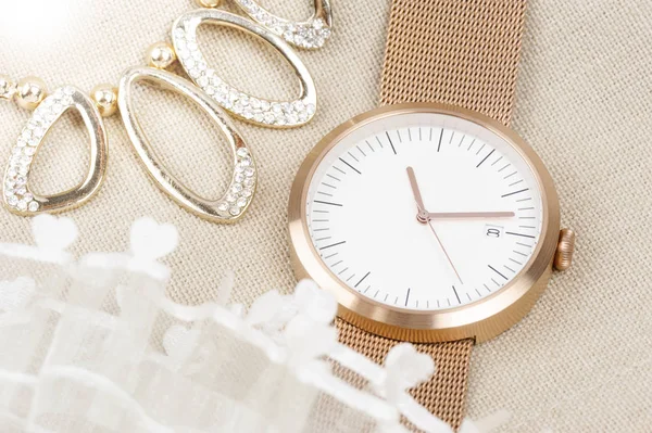 closeup moda kol saati, unisex için güzel kol saati