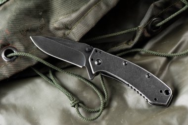 Paslanmaz çelik çakı blackwash ile bitirmek bıçak ve kolu