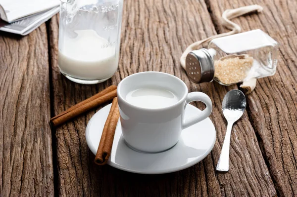 Šálek mléka — Stock fotografie