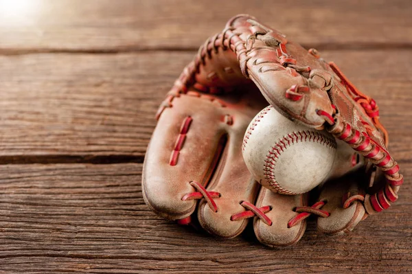 Beyzbol ahşap masa — Stok fotoğraf