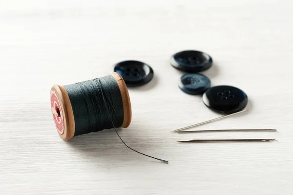 Hilo para coser — Foto de Stock