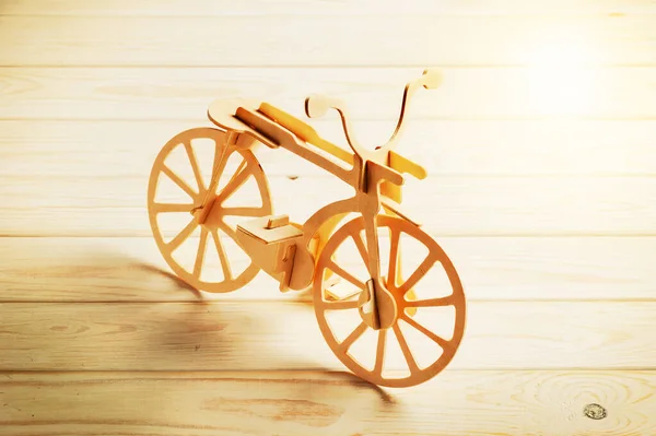 バルサ木製自転車モデルキット ホビー レジャーコンセプト — ストック写真