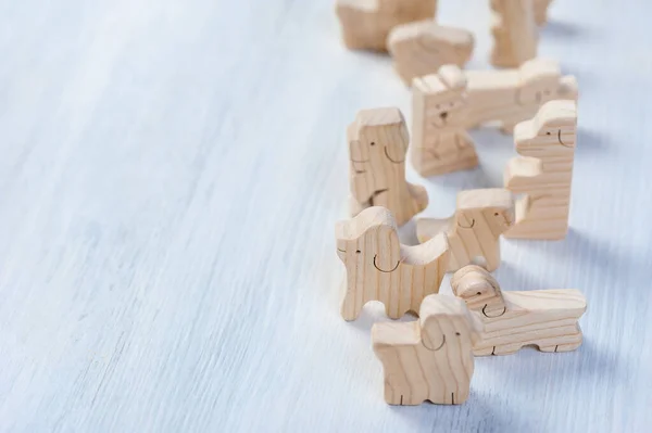 Simpatico Animale Giocattolo Legno Tavola Legno Piccoli Giocattoli Profondità Campo — Foto Stock