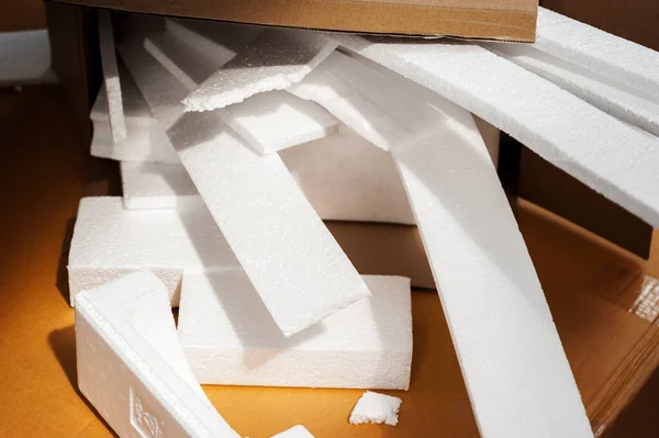 Nahaufnahme Weißer Styropor Schaum Paketkasten Polystyrolschaum Federt Material Verpackungen Material — Stockfoto