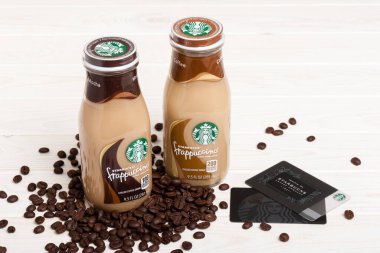 BANGKOK, THAILAND - 03 Mart 2017: Bir şişe Starbucks Frappuccino İçeceği 9.5 Ounce. 