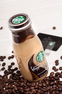 BANGKOK, THAILAND - 03 Mart 2017: Bir şişe Starbucks Frappuccino İçeceği 9.5 Ounce. 