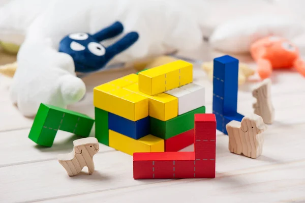 Színes Puzzle Blokkok Játék Fából Készült Állatok Építőkockák Geometriai Alakzatok — Stock Fotó