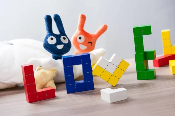 Puzzle Colorate Din Lemn Blochează Jucăria Blocurile Construcție Din Lemn — Fotografie, imagine de stoc