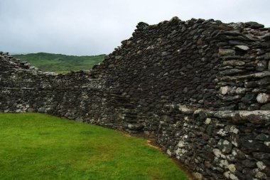 Eski taş yüzük Kalesi