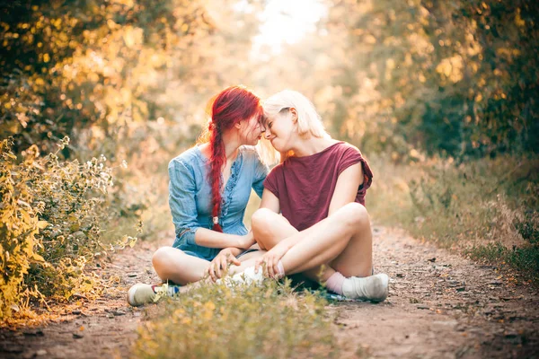 Two Young Women Sitting Road Forest — Stock Photo, Image