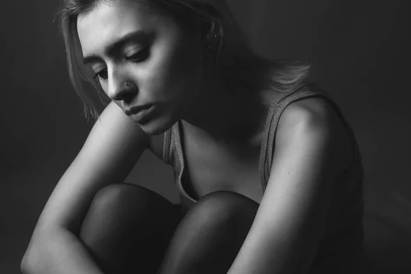 Sad Young Woman Sitting Floor Black White — Stock Photo, Image