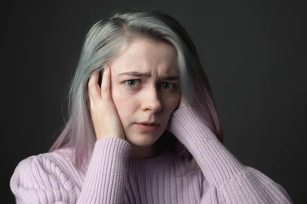 Portrait Worried Young Woman — Stock Photo, Image