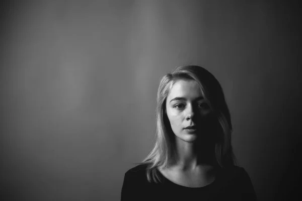 Portrait Sad Young Woman Gray Background Black White — Stock Photo, Image