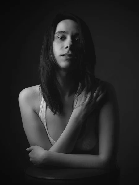 Портрет Красивой Молодой Женщины Черное Белое — стоковое фото