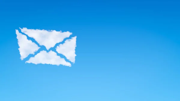 Sobre Símbolo Forma Nube Cielo Azul Con Copyspace — Foto de Stock