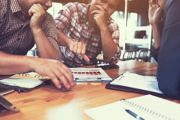 Uomo Affari Sente Preoccupato Stanco Gli Affari Senza Successo — Foto Stock