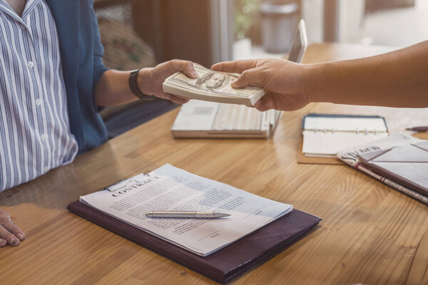 Investors get money from investors in the insurance business with the bank, businessman get money concept, bank customers come to negotiate a loan to invest