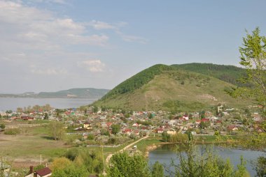 Smar bölgesinde Velekolepiya dağları. Arzuların gerçekleştiği yer