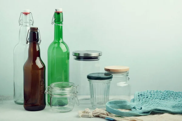 Екологічні Сумки Багаторазові Скляні Пляшки Банки Столі Сталий Спосіб Життя — стокове фото