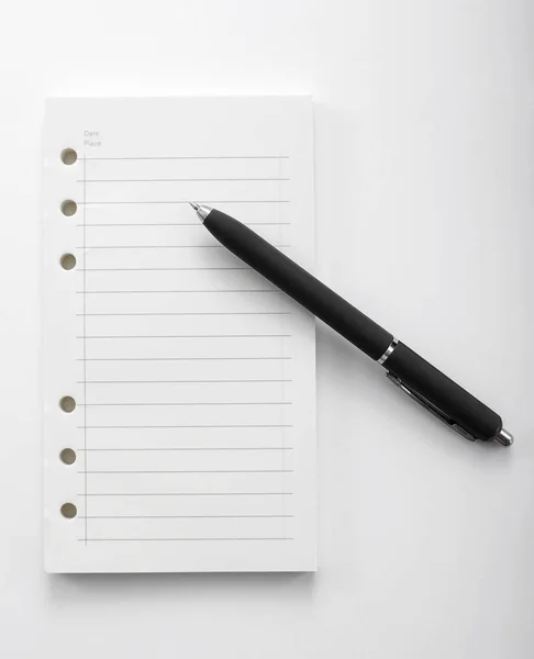 Closeup Των Επιχειρήσεων Σημειωματάριο Στυλό Που Απομονώνονται Λευκό Φόντο — Φωτογραφία Αρχείου