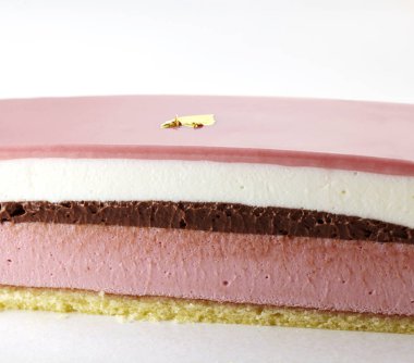 Hassas ahududu Çikolatalı kek, closeup çekim 