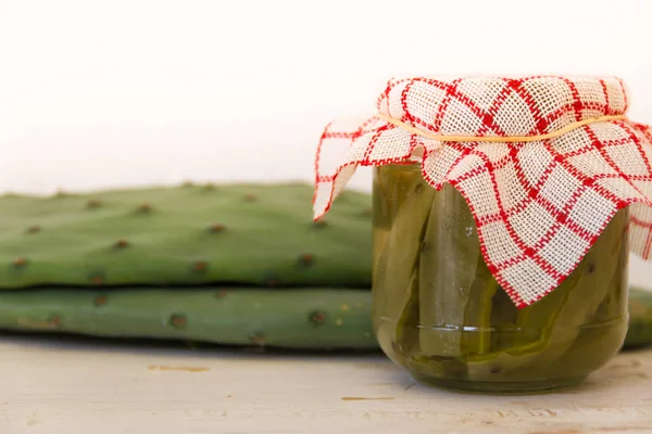 kaktüs inciri ile sağlıklı gıda zanaat hazırlanması