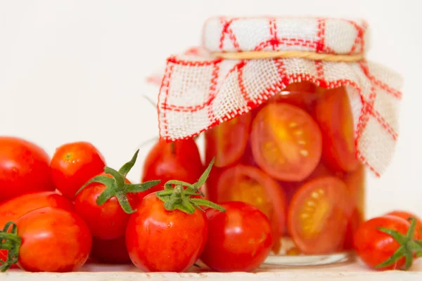 Preparación Artesanal Encurtidos Tomates Cherry Orgánicos —  Fotos de Stock