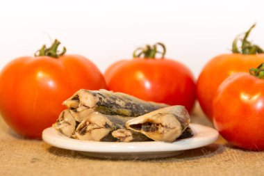 Balık ve sebze turşu