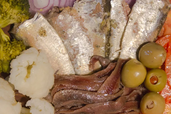 鱼和蔬菜泡菜 — 图库照片