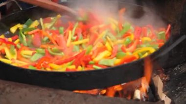 Arjantin gastronomisinin tipik saban diskine yiyecek