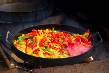Arjantin gastronomisinin tipik saban diskine yiyecek