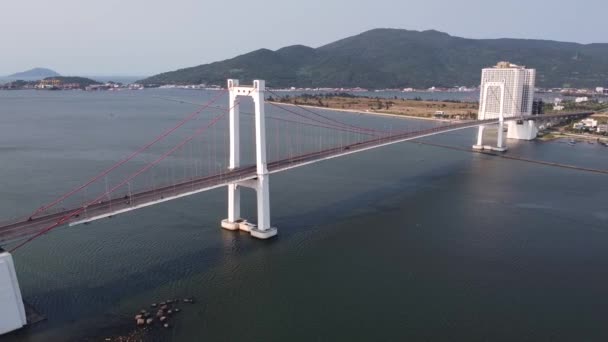 Vista panorámica aérea del puente colgante más alto de Da Nang Vietnam . — Vídeos de Stock
