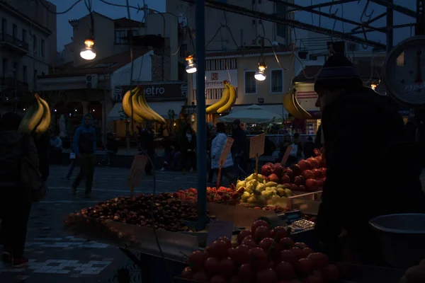 Verkauf Lokaler Früchte Auf Dem Nachtmarkt Athen Foto Aufgenommen Athen — Stockfoto
