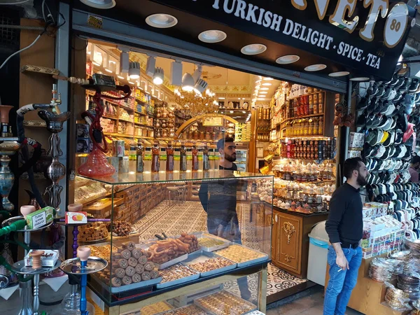 Shop Sweets Trade Turkey Sellers Entrance Istanbul May 2018 — Stock Photo, Image