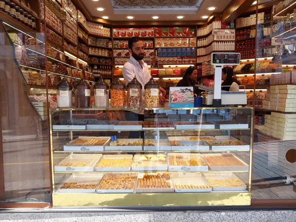 Commercio Dolci Turchia Vetrina Con Una Varietà Dolci Istanbul Maggio — Foto Stock