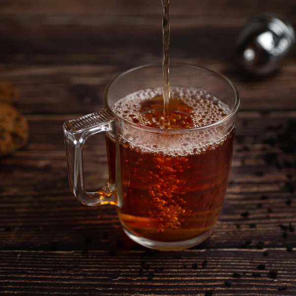 Всплеск Горячего Чая Чашке — стоковое фото