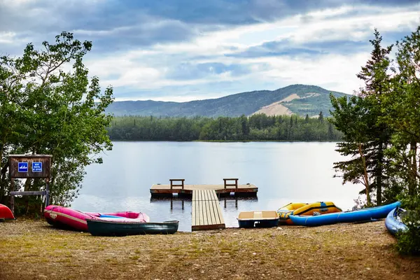 Lodě Kánoe Molu Národní Park Denali Aljaška Usa — Stock fotografie