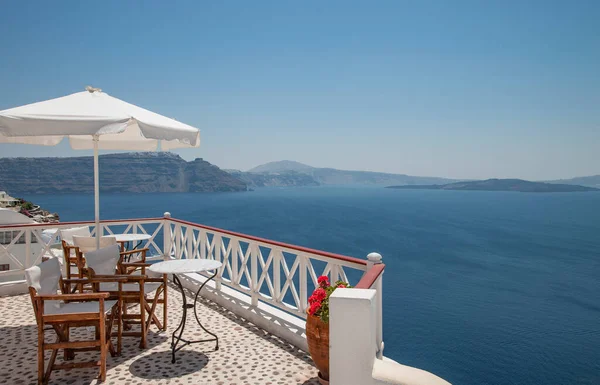 View Mediterranean Restaurant Terrace Santorini Greece — Stock Photo, Image