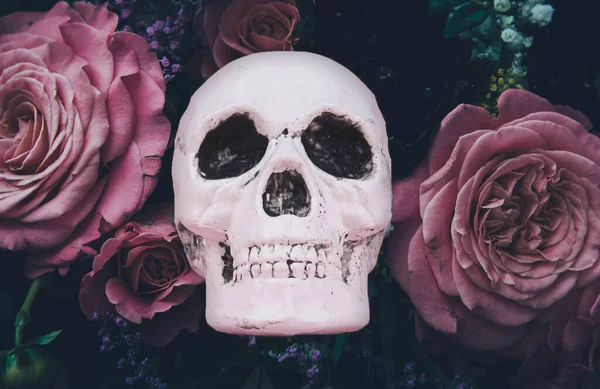 caveira com flores assustadoras criativas para dia de los muertos