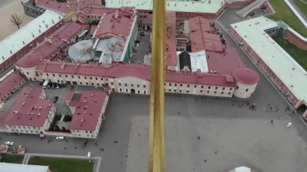 Aerial view of spire Cathedral Peter and Paul. Cityscape center of St. Petersburg — Stock Video