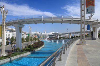 Aşgabat, Türkmenistan - Eylül 26.2017: 5 Asya oyunlarına ev sahipliği spor kompleksi parçası. Asya kapalı oyunları ve dövüş sanatları, Aşkabat, Türkmenistan ' 2017 yılında gerçekleştirildi. 17 Eylül 27 Eylül için.