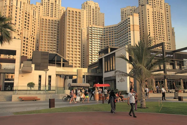 Dubai Uae May 2018 Dubai Marina Promenade Sunset Dubai Marina — Stock Photo, Image